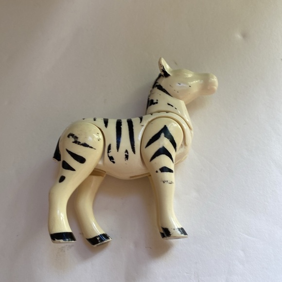 Miniature zebra toy for play set - Picture 6 of 8